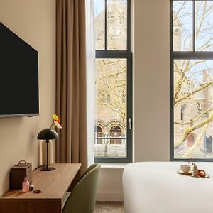 Kamer met een King Size Bed